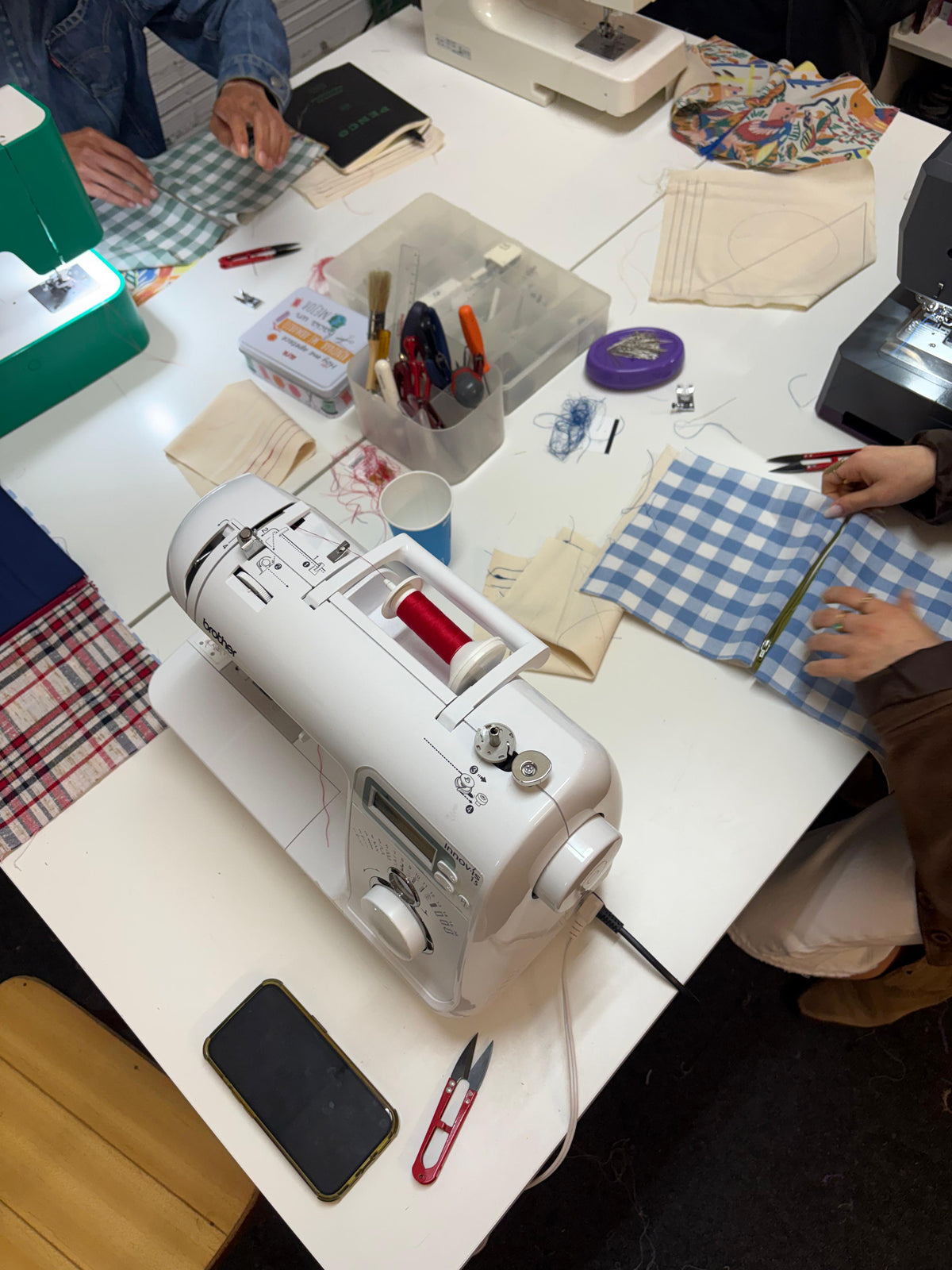 Curso de costura continua - Trimestral