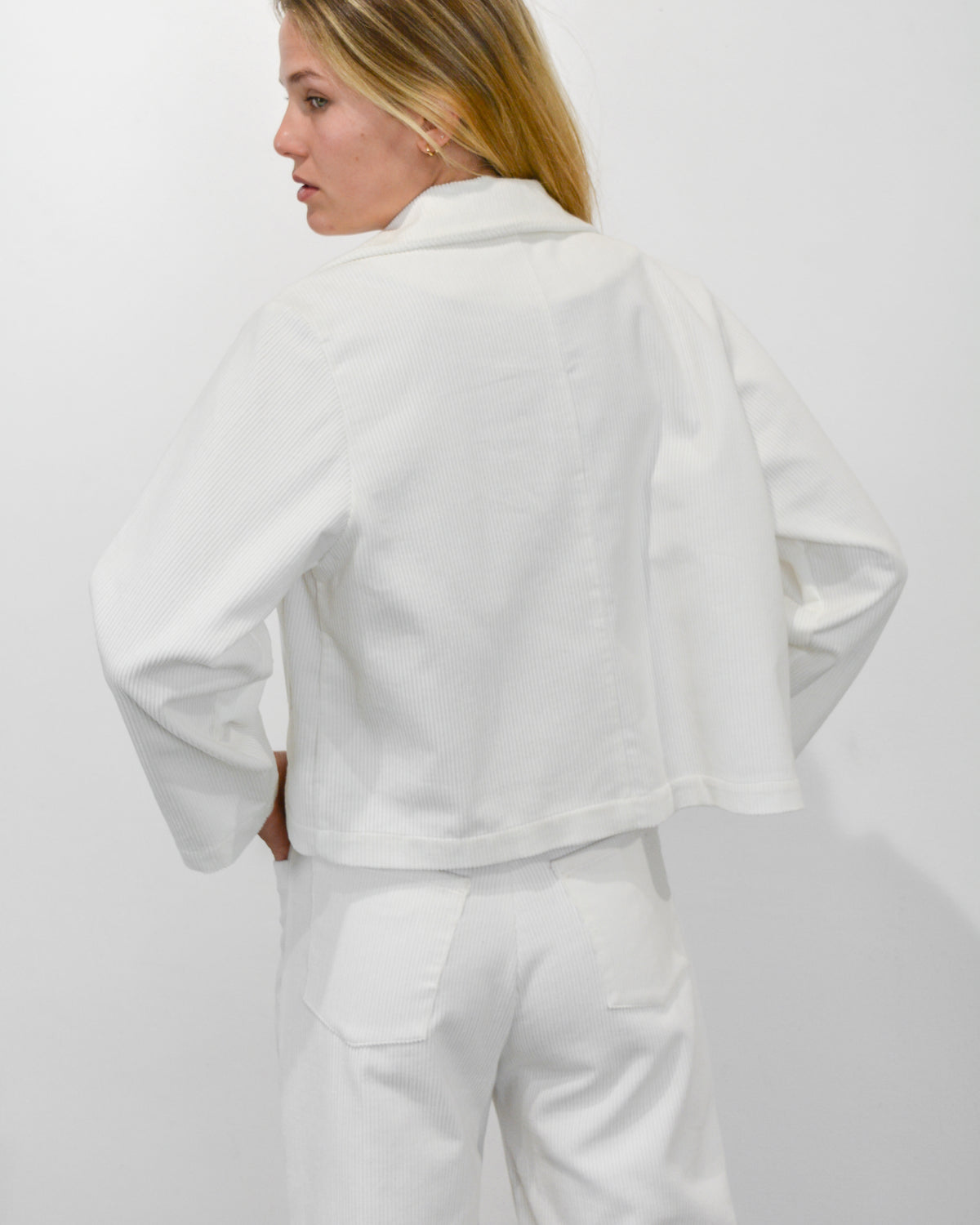 Pantalón Luze – patrón de costura PDF, vista espalda